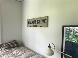 Interesting Americana sign, early 20th c.