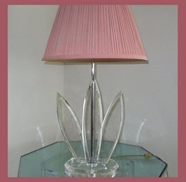 Beautiful Mid Century Modern Lucite Lamp 