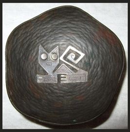 Very Cool Mid Century Modern Small Copper Bowl with Silver Cat by Graziella Laffi (Peruvian) 