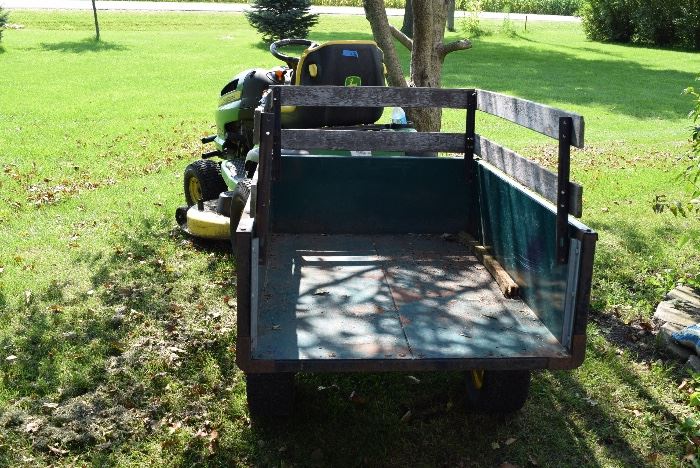 John Deere Tractor with cart 