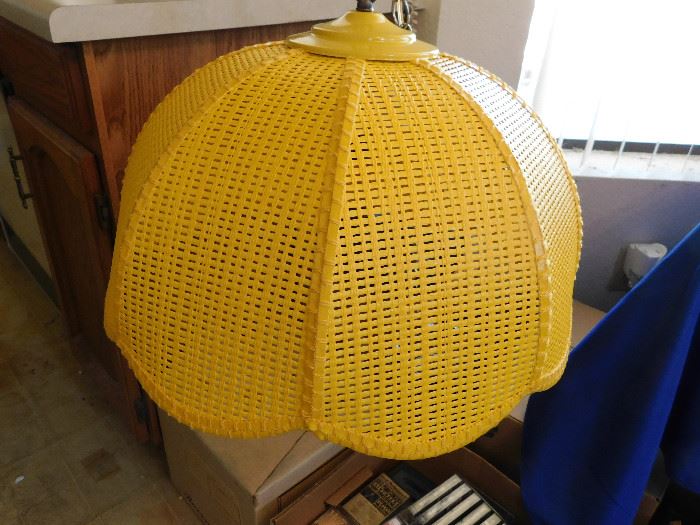 Rattan hanging lamp 1965, new, never used, tested, working