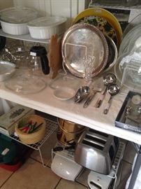 Trays, serving dishes, and small appliances
