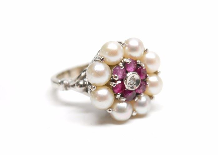 18k (750) GOLD DIAMOND, RUBY & PEARL COCKTAIL RING