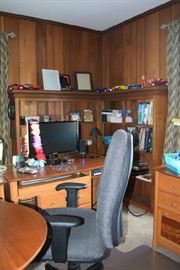 Office Desk, Crendenza, Model Cars, Monitor