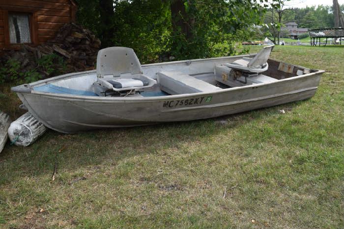 Aluminum Boat, Oars, Paddle, Buoys