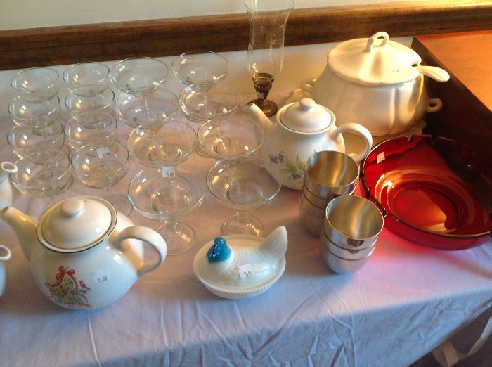 more glassware and teapots
