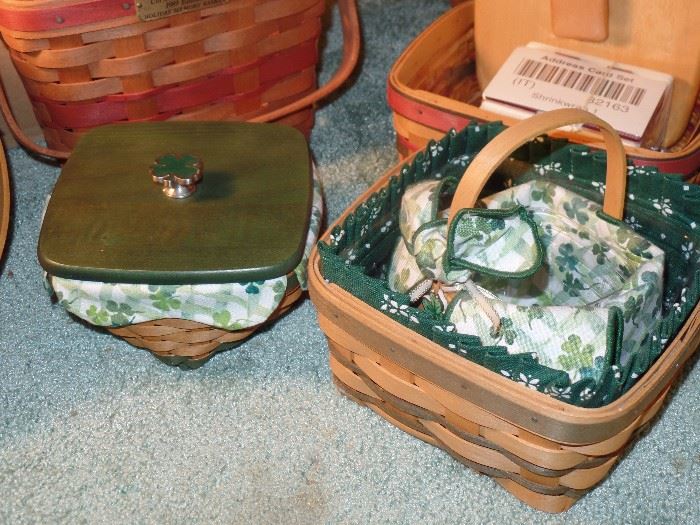 Ton of never used Longerberger baskets  - lots w/plastic and/or linen liners