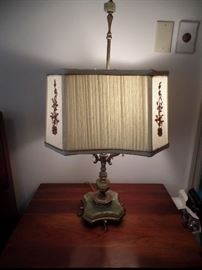 vintage lamp w/ marble base