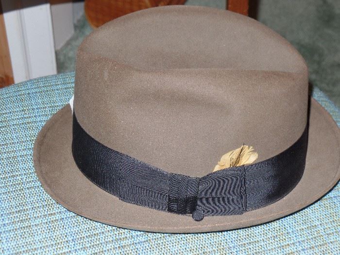 Dobbs Fifth Avenue man's hat