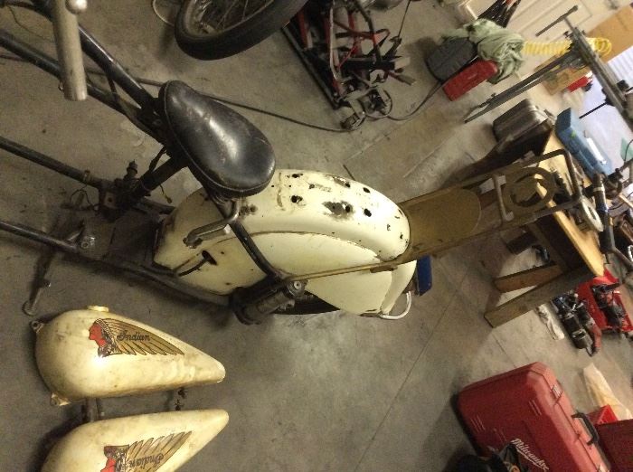 $10,000 1945 Indian Chief Motorcycle, 74 cubic inch, V Twin, needs assembly but all parts included