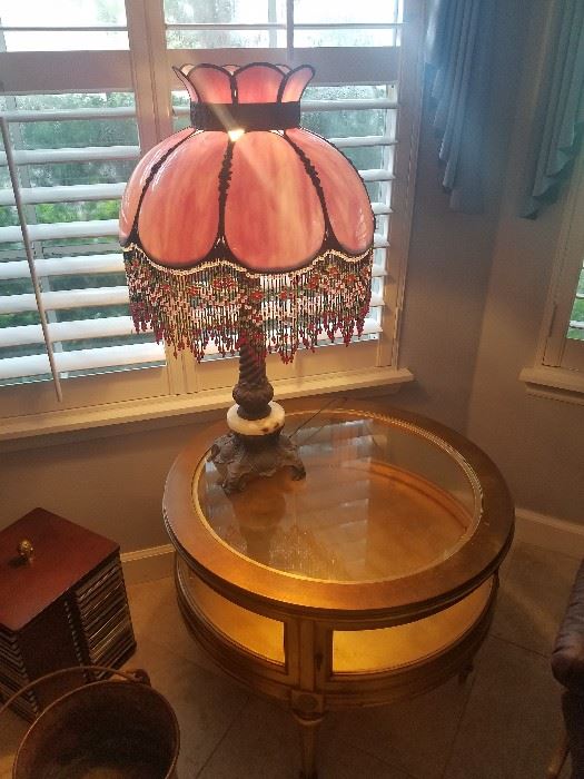 Vintage Slag Glass Lamp & Vintage Weiman Gilded Round Curio Table
