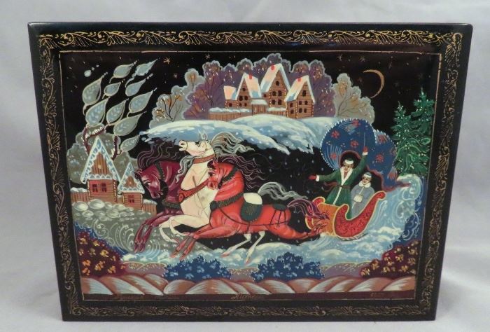 Vintage FULLY SIGNED Russian Lacquer Box Depicting a Troika/Troyka in a Winter Scene