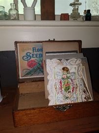 Seed advertising box & vintage cards