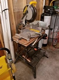 Dewalt Miter saw