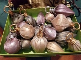 ornaments 