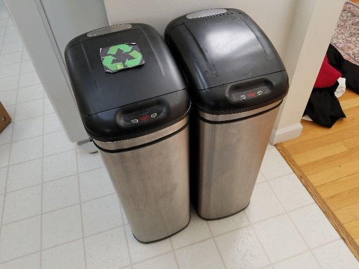 ELECTRONIC TRASH CANS
