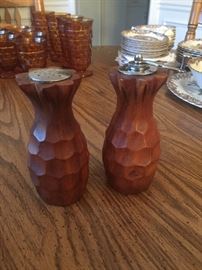 These salt and pepper shakers have patio party written all over them!
