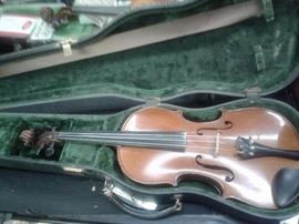 Old Violin 