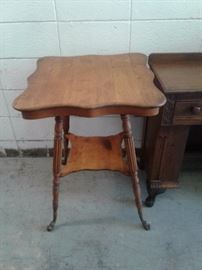 Antique Claw and Glass ball oak parlor table 