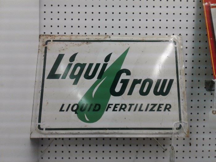 1940's Liqui Grow Fertilizer Sign 