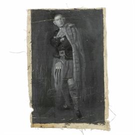 Emily B. Waite Oil Painting on Unstretched Canvas Portrait of a Scottish Man: An oil painting on unstretched canvas portrait of a Scottish man by well-known artist Emily B. Waite (1887 – 1980). Depicted is a man wearing traditional Highland dress including a tartan and sporran. This piece is rendered in monochromatic tones of gray. This piece is unsigned by the artist. This work is presented as an unframed canvas, awaiting the presentation of choice.