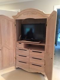 French Blonde Washed Armoire (45’’ x 23’’ x 77’’)