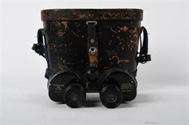 Vintage 1942 RWJ M.6-6 X 30 Signal Corp Binoculars: A pair of vintage 1942 RWJ M.6-6 X 30 Signal Corp binoculars. This is a pair of black binoculars by the Universal Camera Corp. They are marked binocular M6 6×30 25331 Universal Camera Corp. New York, USA 1942 R.W.J. A black vintage leather case is included.