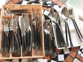 Gourmet Settings Flatware...