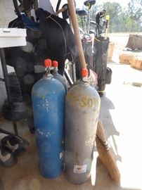 Scuba equipment and wetsuits