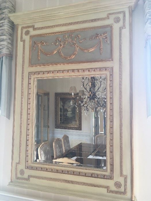 This mirror by Ethan Allen is gorgeous. Measures 36"x53"