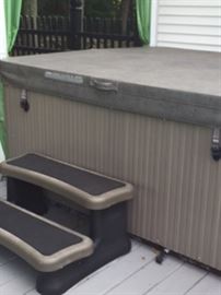 2 year old hot tub from New England Spa 6x7 clean and beautiful. 