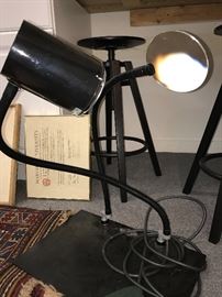 Giraff multi-purpose lamp