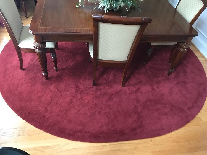 9'10" x 10'8" oval rug