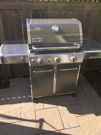 Weber Genesis Special Edition with sear station& side burner