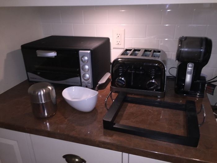 Cuisinart Toaster Oven, 4 slice toaster