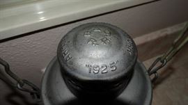 B & 0 RAILROAD LANTERN