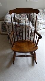 HARD ROCK MAPLE ROCKER