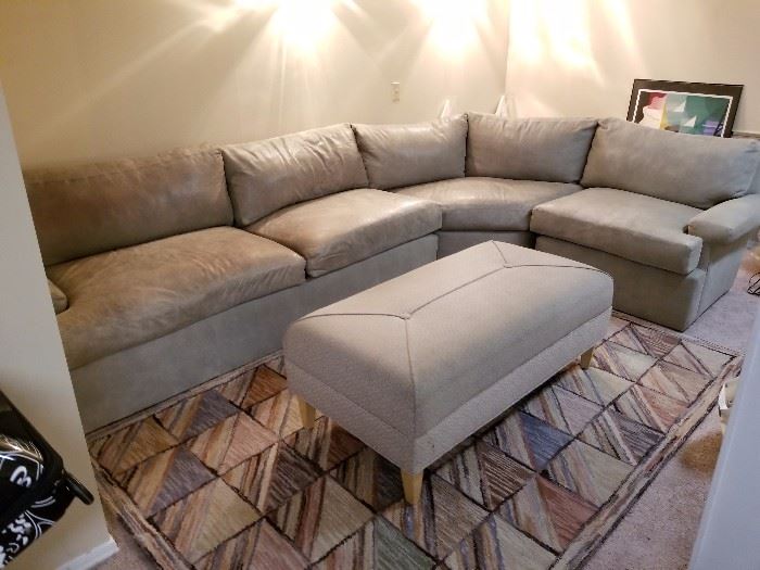 Leather sectional Expressions 