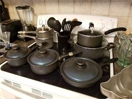 pots and pans 