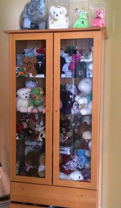 Large Collection of Beanie Babies, Including Hard-to-Find