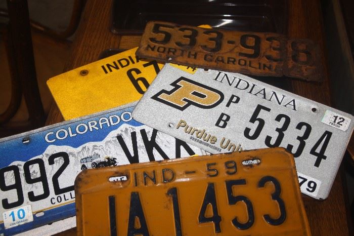 OLD CAR PLATES