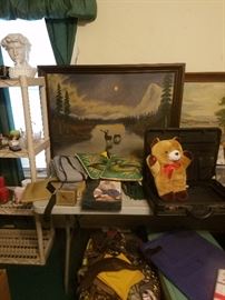 old paintings, teddy bear, figurines