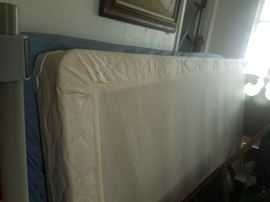 bed mattress and springs