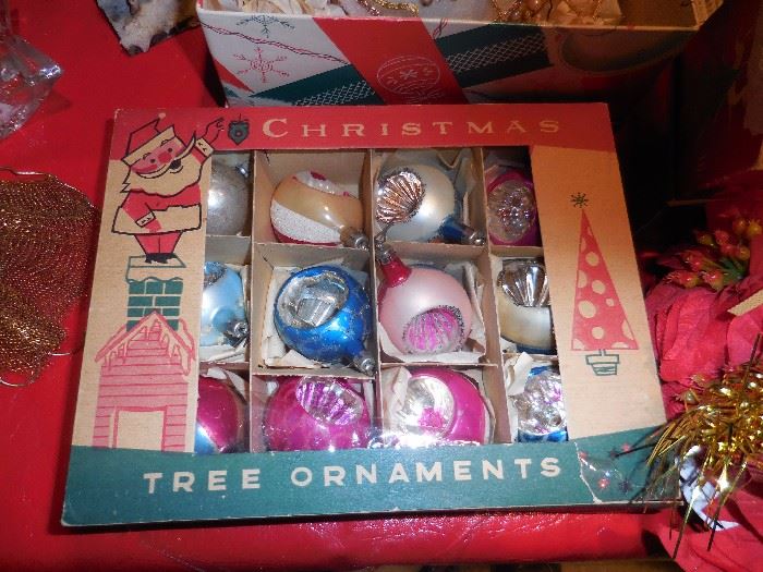 Vintage Christmas Tree Ornaments in Original Box