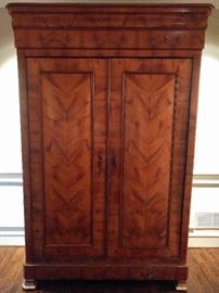 Antique French Armoire, with beautiful veneers, measures 7' 9" tall x 2' deep x 4' 9" wide.
