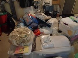 More blankets, linen, towels...