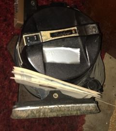 Rainbow Vacuum with acesories