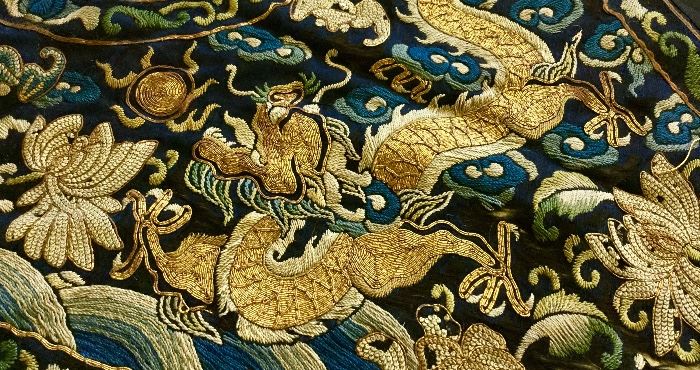 Qing Dynasty Chinese Rank Dragon Collar