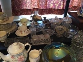 Additional items next to the Lenox items