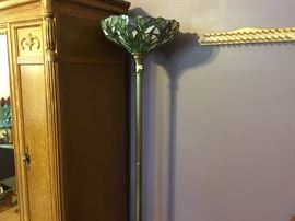 Great standing lamp - almost 7' tall
